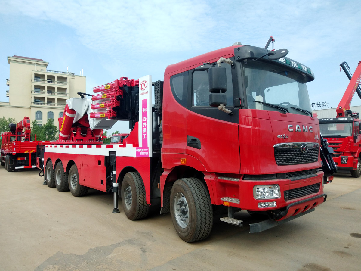 華菱H9五軸上裝長興100噸汽車起重機